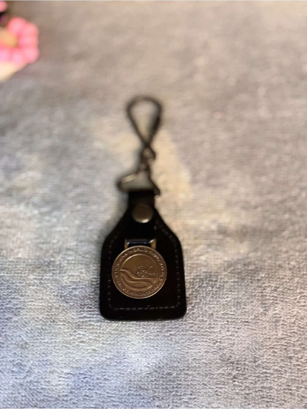 Vintage 1984 Louisiana World Exposition keychain an official souvenir medallion